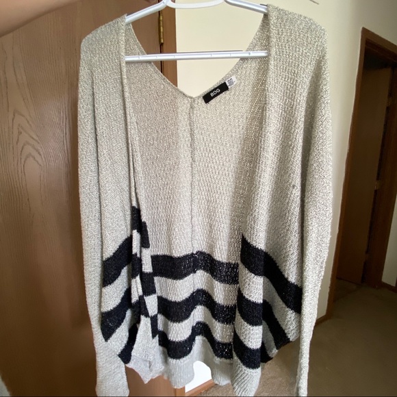 BDG lightweight knit sweater - Picture 2 of 3